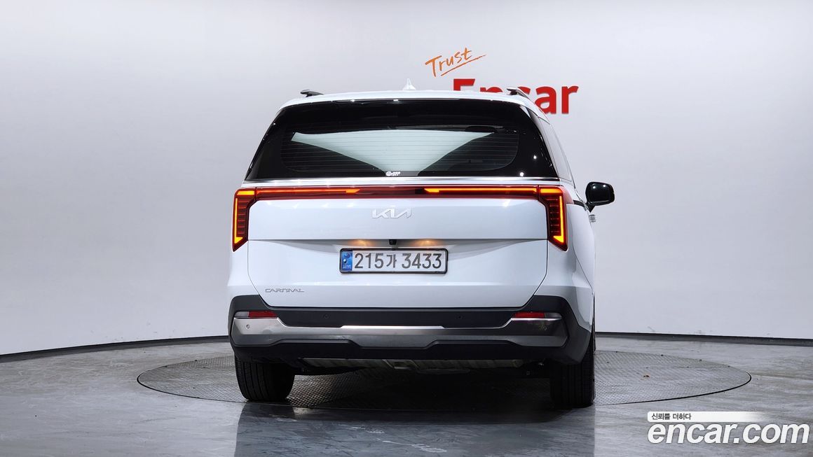 Kia Carnival 9-Seater Noblesse, 2025