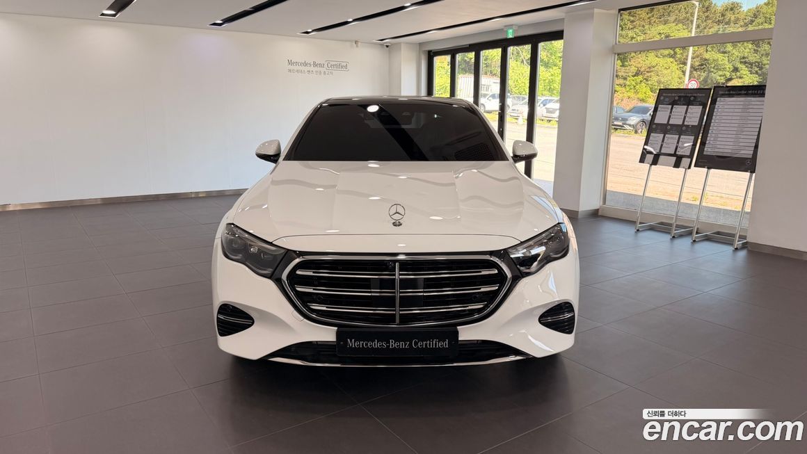 Mercedes-Benz E-Class E300 4MATIC Exclusive, 2024