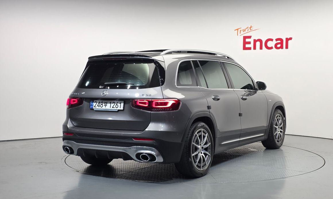 Mercedes-Benz GLB-Class AMG GLB35 4MATIC, 2023