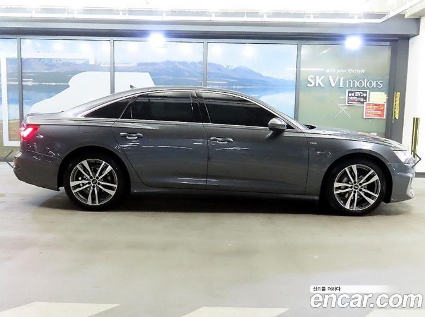 Audi A6 45 TFSI Quattro Premium, 2023
