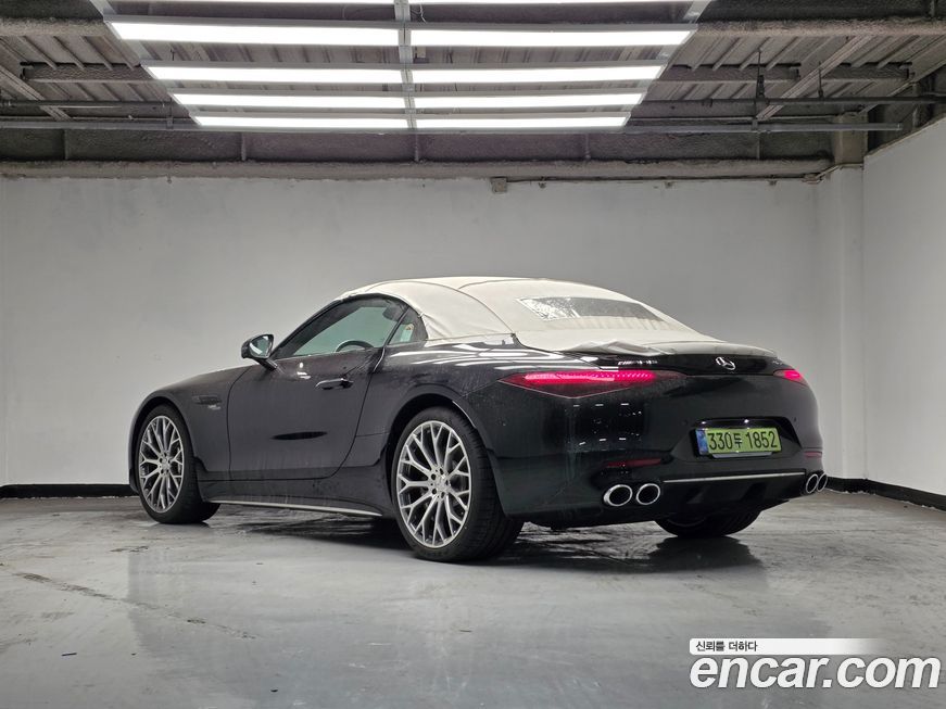 Mercedes-Benz SL-Class AMG SL43, 2025