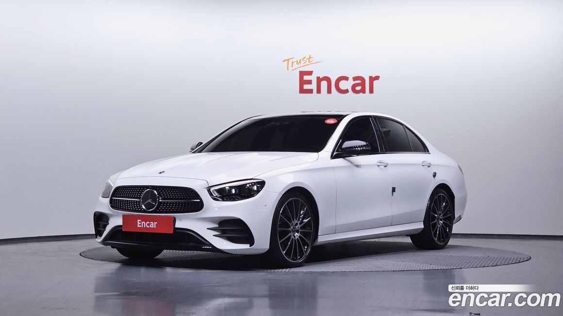 Mercedes-Benz E-Class E350 4MATIC AMG Line, 2023