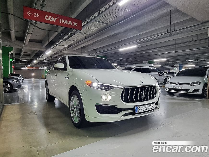 Maserati Levante 2.0 GT AWD, 2022