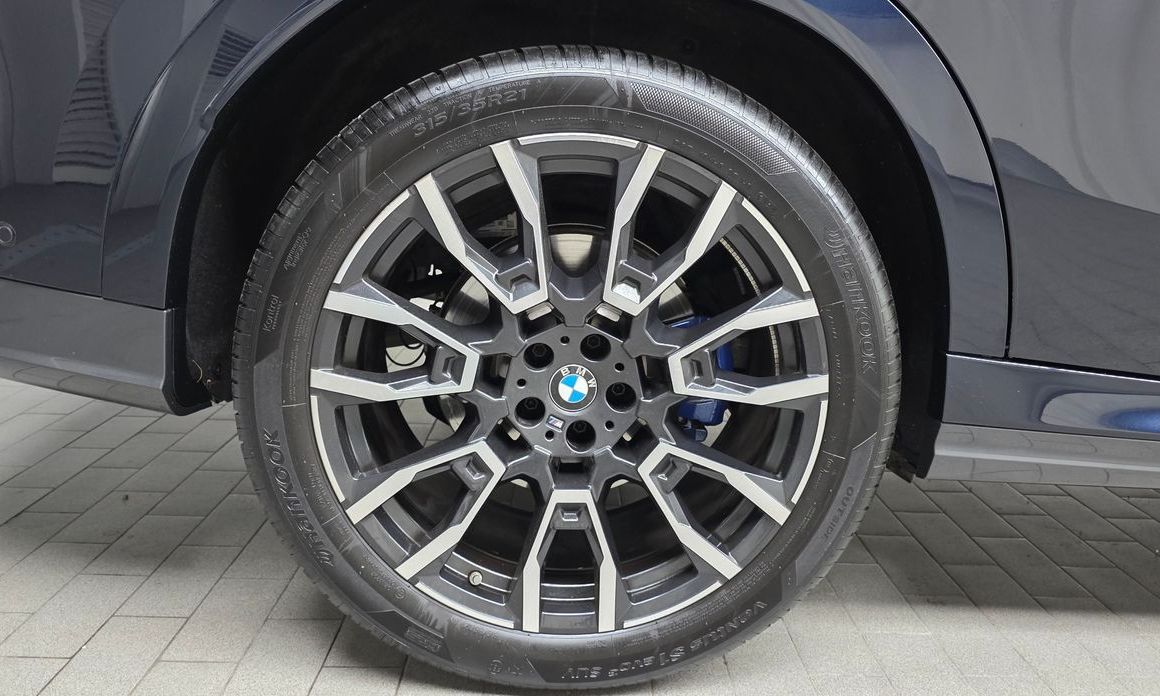 BMW X6 xDrive40i M Sport, 2025