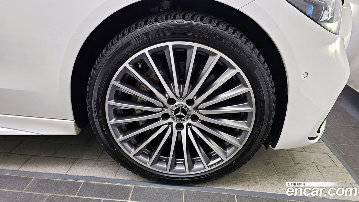 Mercedes-Benz C-Class C300 AMG Line, 2022