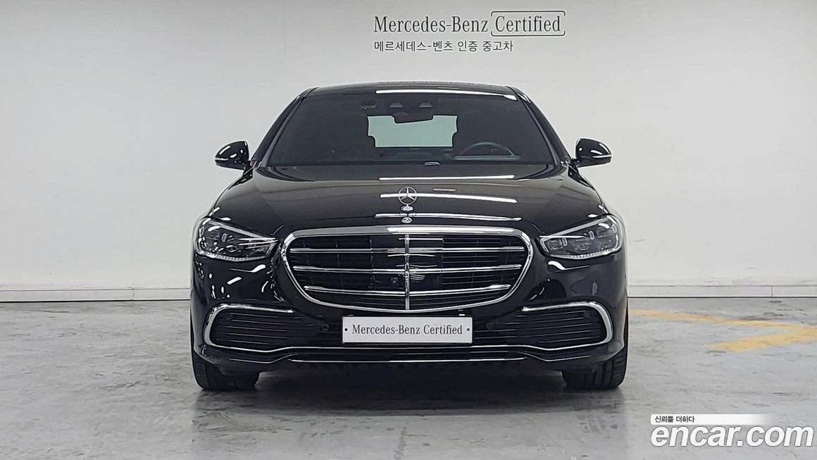 Mercedes-Benz S-Class S350 d 4MATIC, 2025