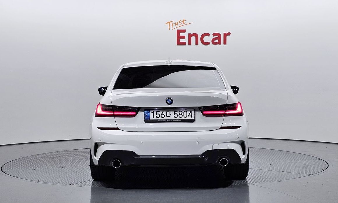 BMW 3-Series 320i M Sport, 2022