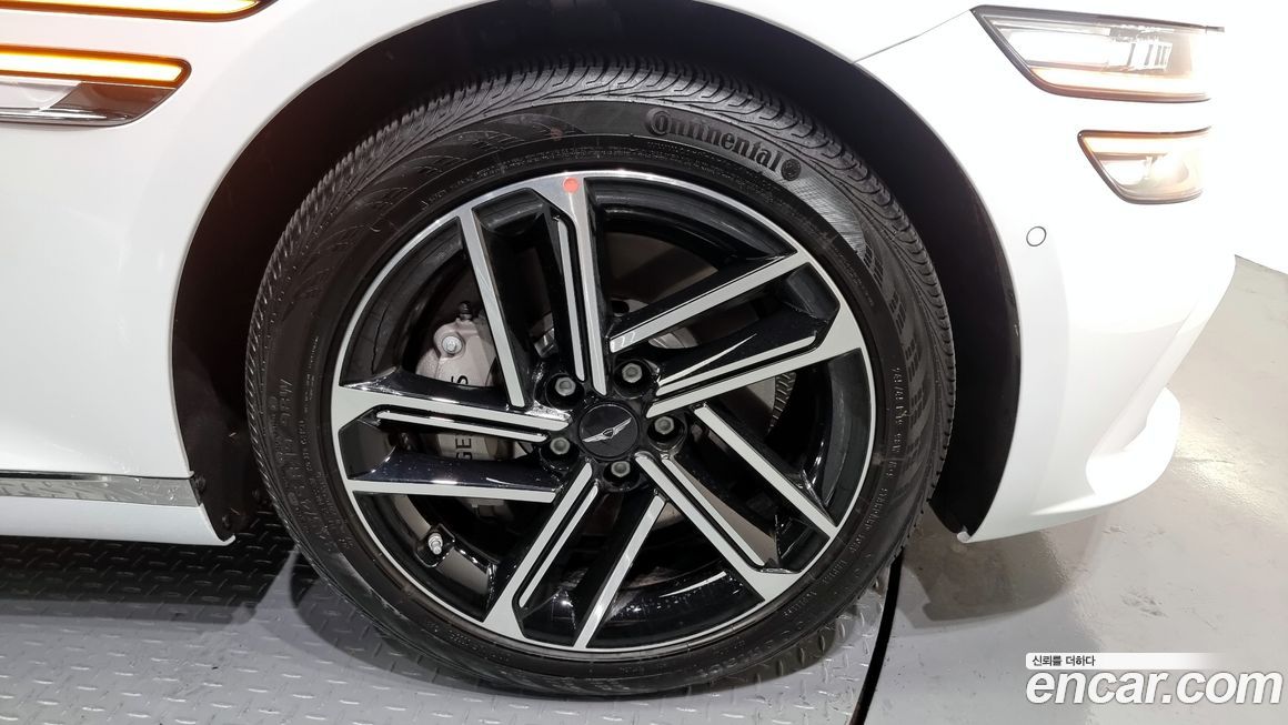 Genesis G80 Gasoline 2.5 Turbo AWD, 2025