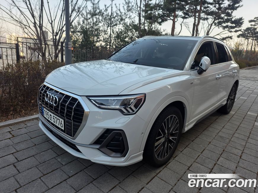 Audi Q3 35 TDI Premium, 2023