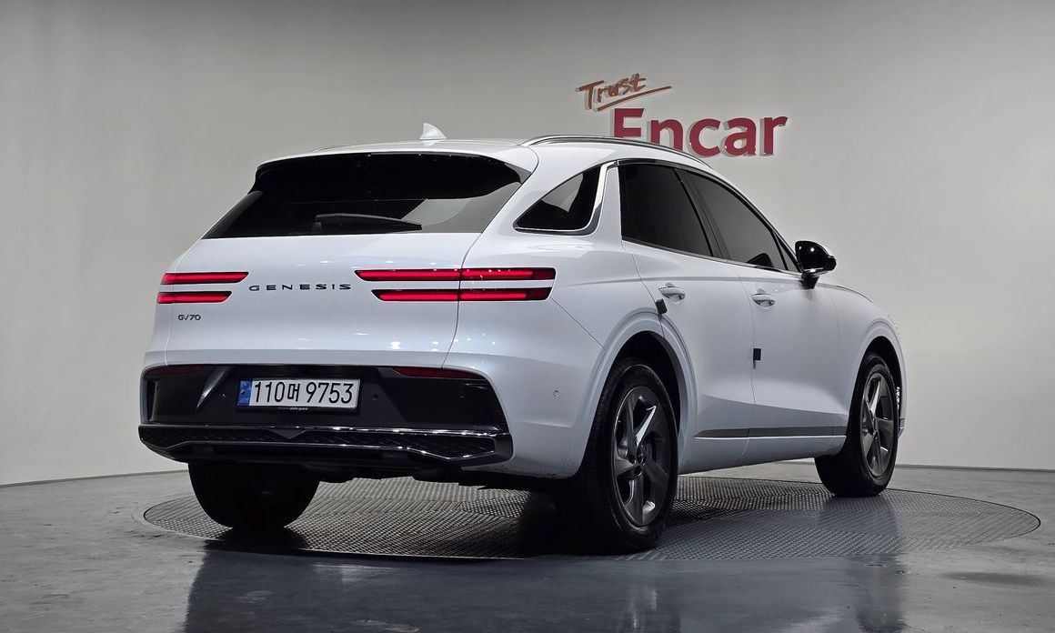 Genesis GV70 2.5T Gasoline 2WD, 2025