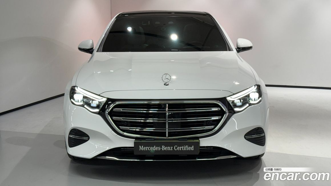 Mercedes-Benz E-Class E450 4MATIC Exclusive, 2025