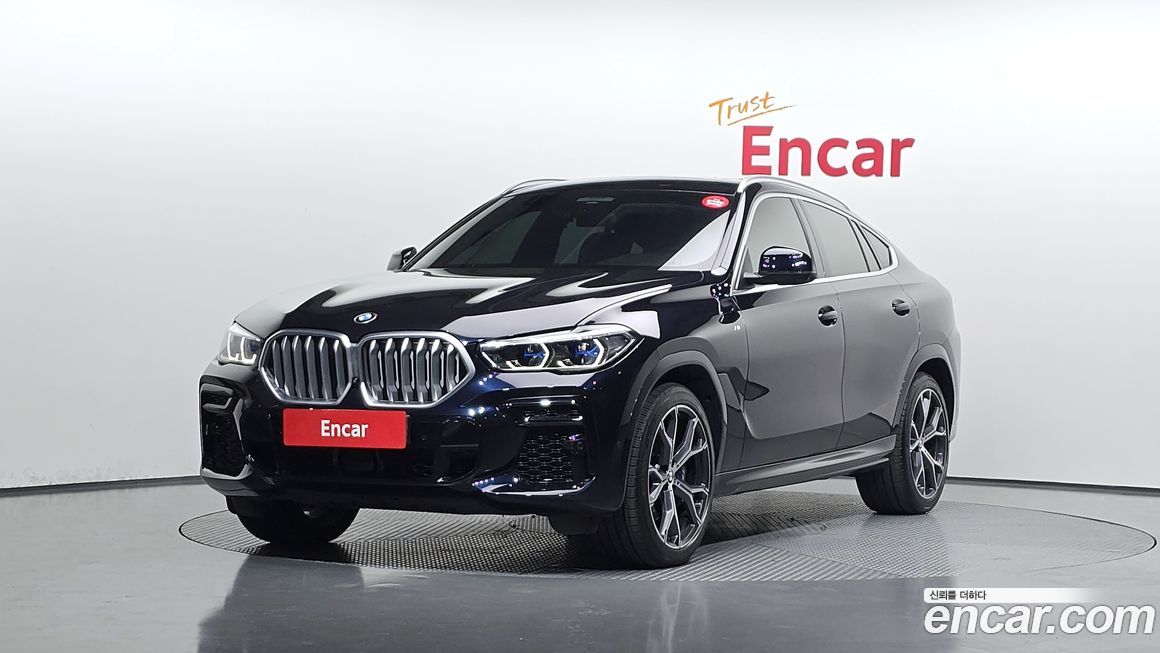 BMW X6 xDrive40i M Sport, 2022