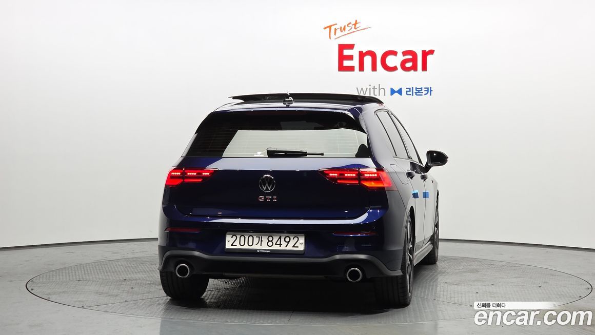 Volkswagen Golf 2.0 GTI, 2024