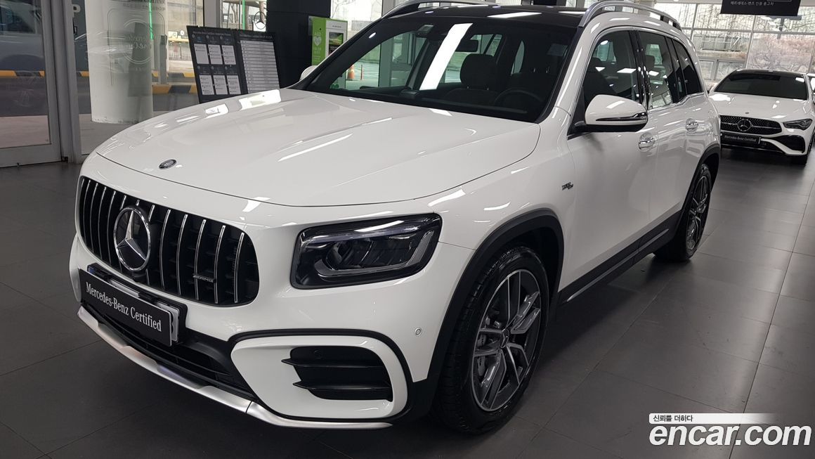 Mercedes-Benz GLB-Class AMG GLB35 4MATIC, 2025