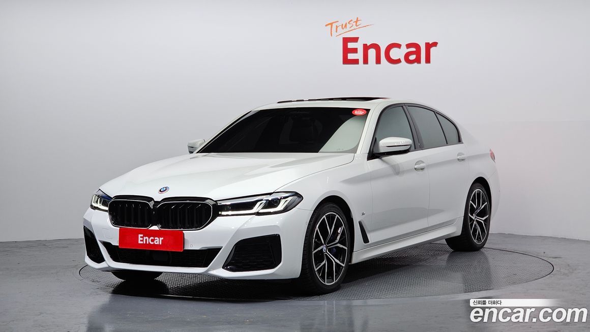 BMW 5-Series 530i M Sport Package, 2023