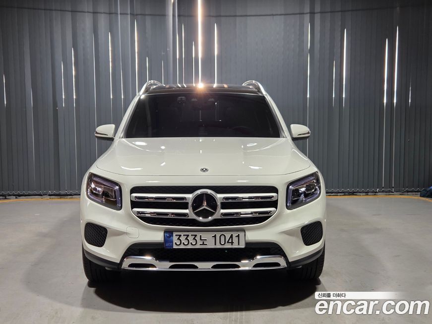 Mercedes-Benz GLB-Class GLB200 d, 2023