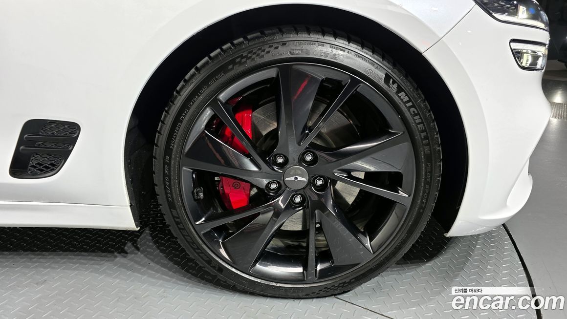 Genesis G70 Gasoline 2.0T 2WD, 2023