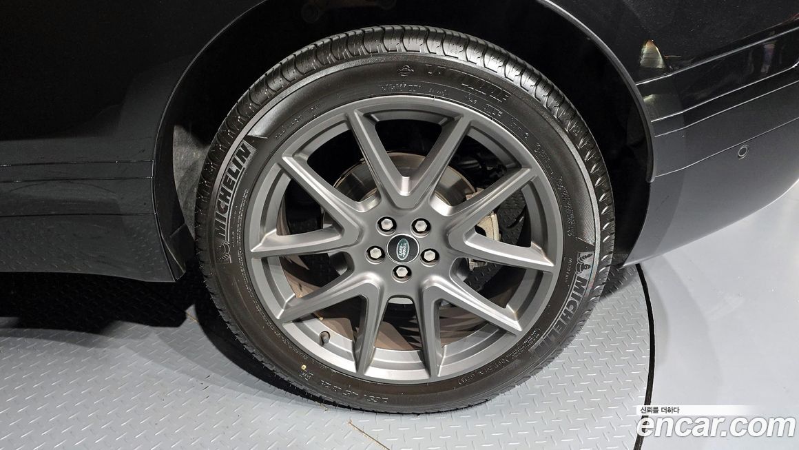 Land Rover Range Rover Velar 3.0 P400 Dynamic HSE, 2025