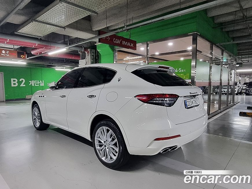 Maserati Levante 2.0 GT AWD, 2022