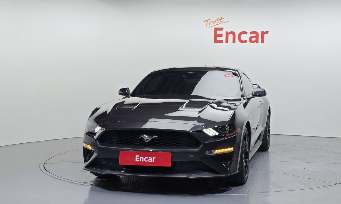 Ford Mustang Coupe, 2023