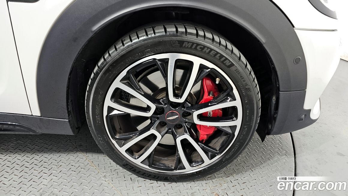 Mini Countryman JCW, 2024