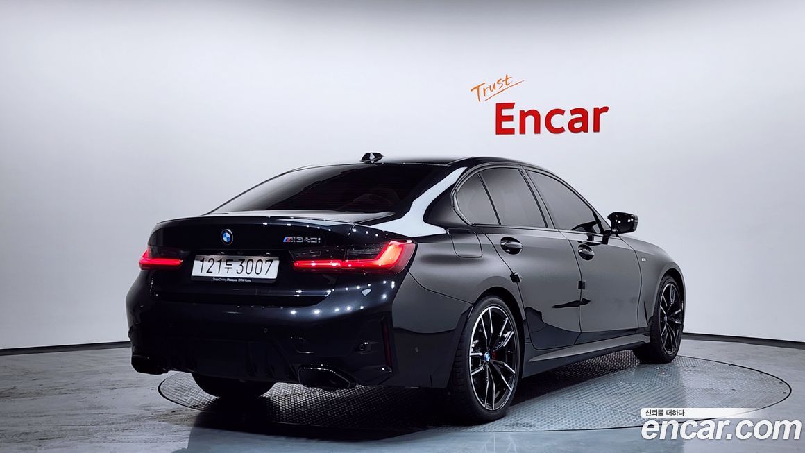 BMW 3-Series M340i Pro, 2025