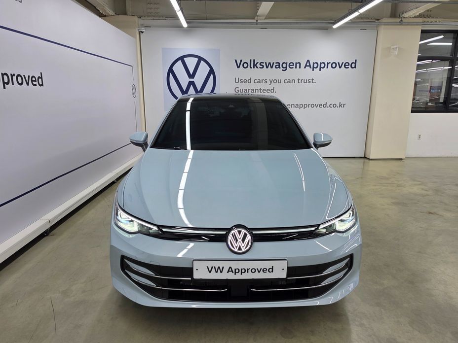 Volkswagen Golf 2.0 TDI Prestige, 2025