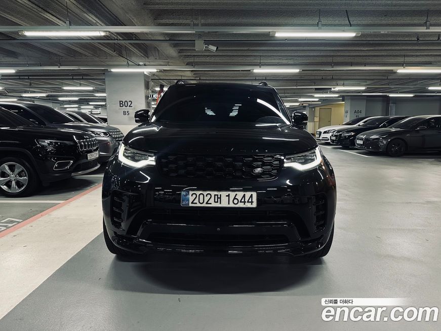 Land Rover Discovery D300 Dynamic HSE, 2024
