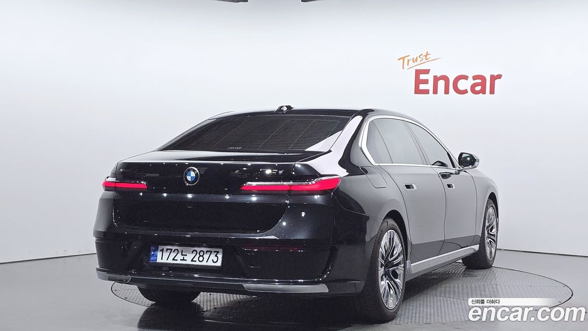 BMW 7-Series 740d xDrive Design Pure Excellence, 2023