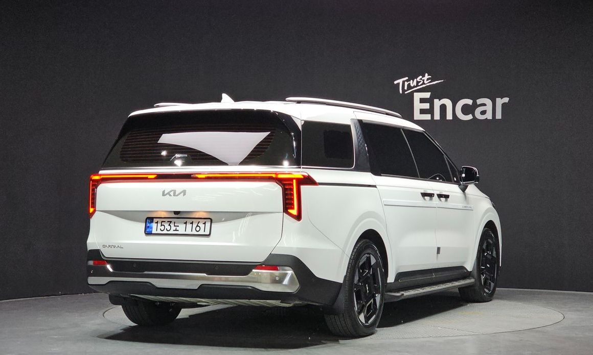 Kia Carnival 9-Seater Noblesse, 2024