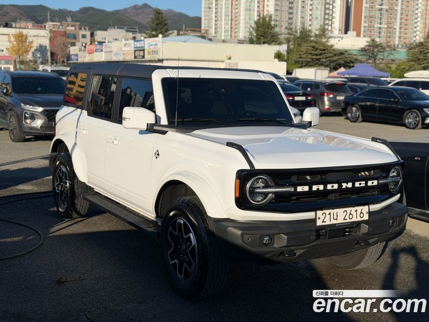 Ford Bronco 2.3 Outer Banks, 2024
