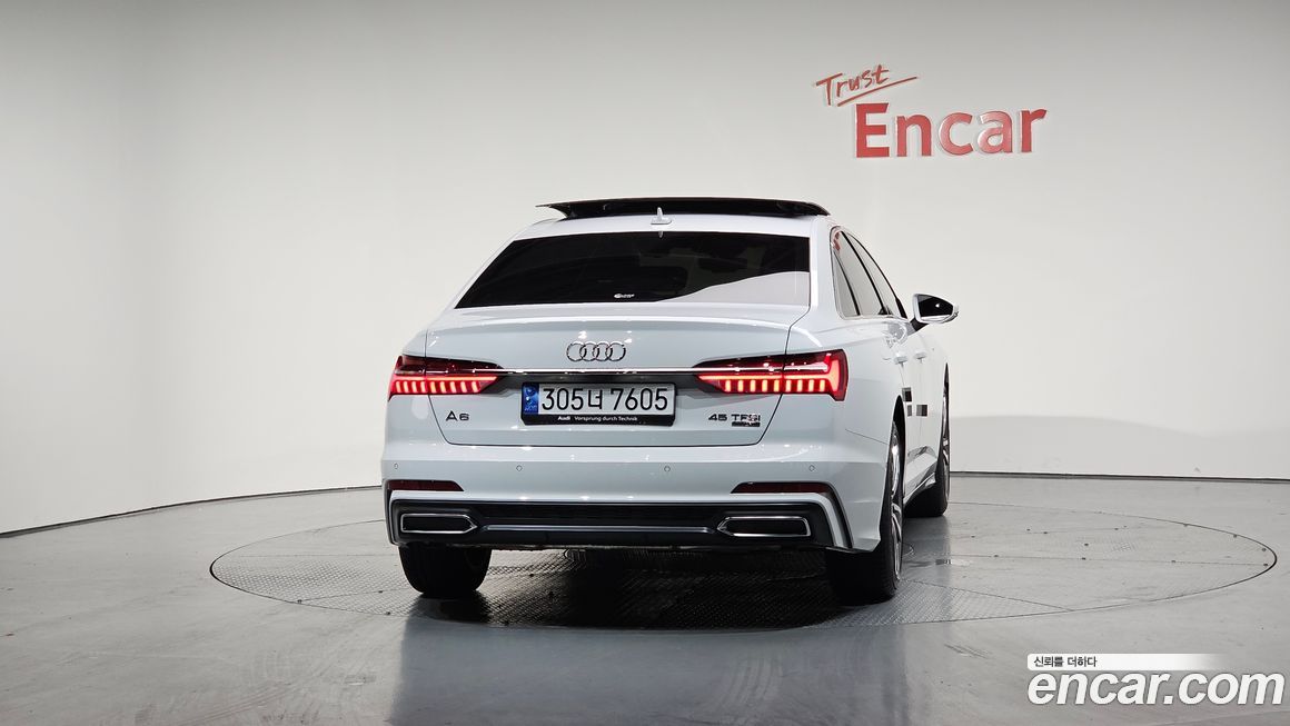 Audi A6 45 TFSI Quattro Premium, 2023