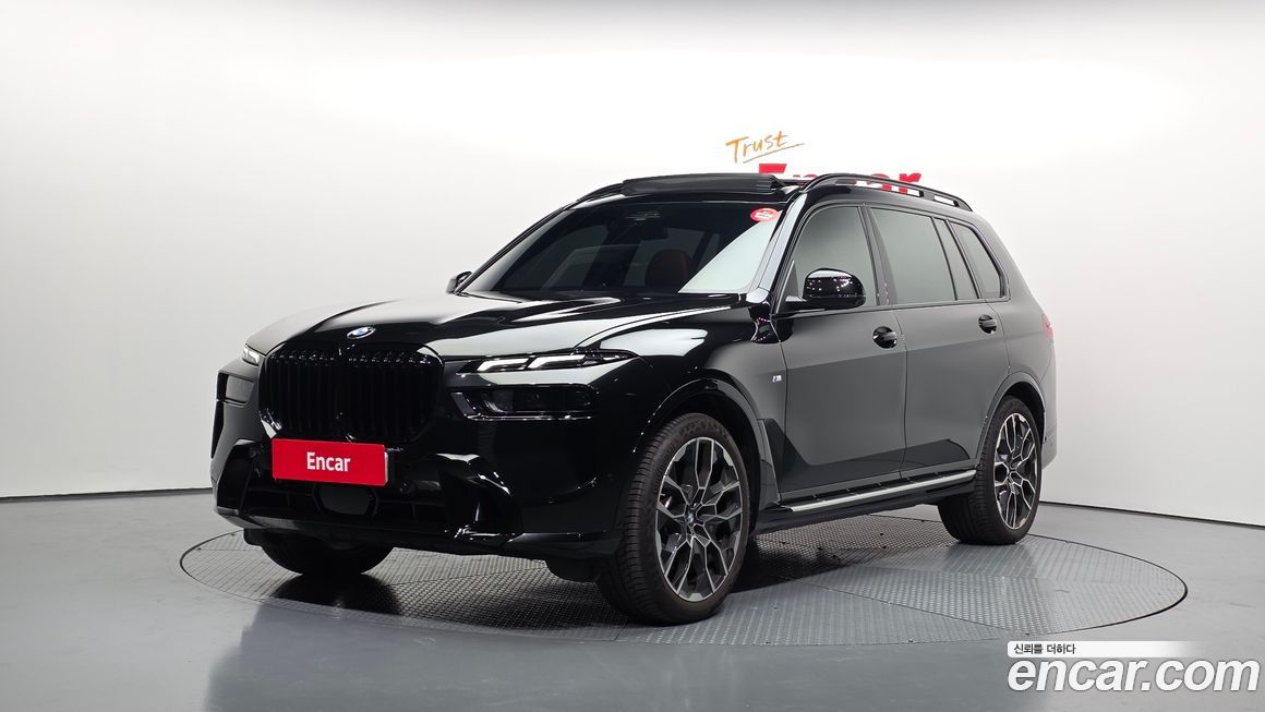 BMW X7 xDrive 40i M Sport 6STR, 2025