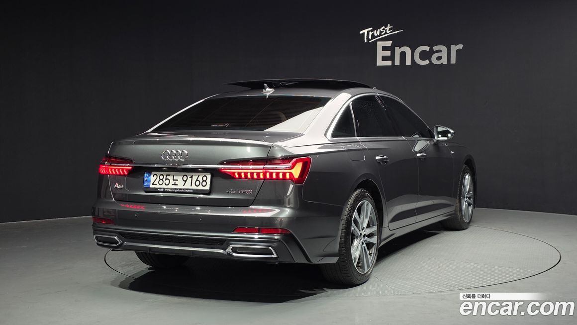 Audi A6 45 TFSI Premium, 2022
