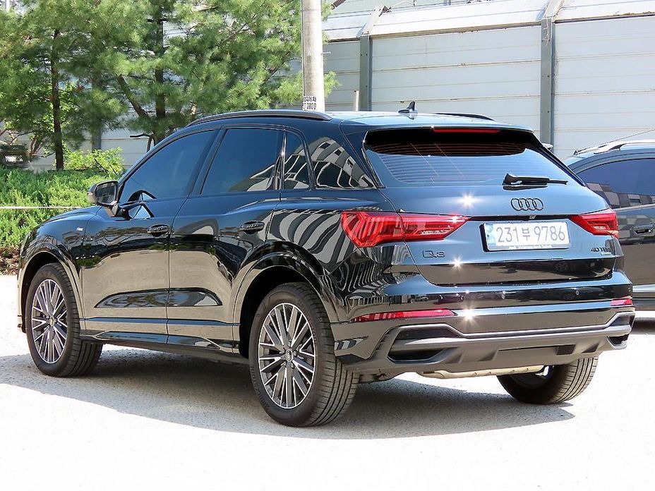 Audi Q3 40 TFSI Quattro Premium, 2025