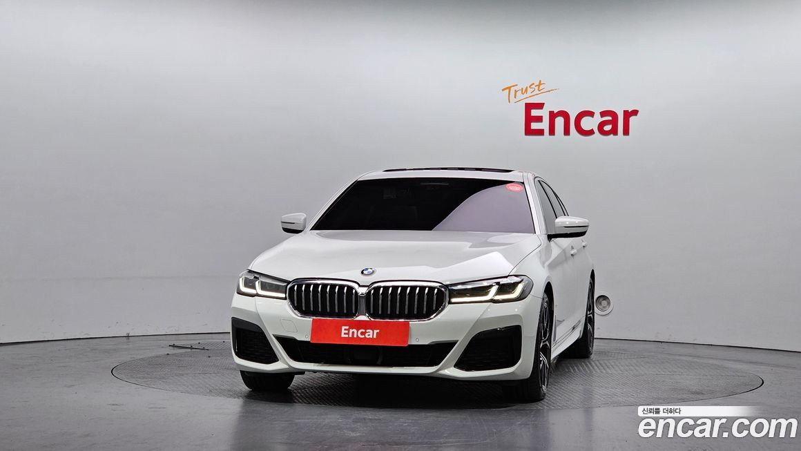 BMW 5-Series 530i xDrive M Sport Package, 2022