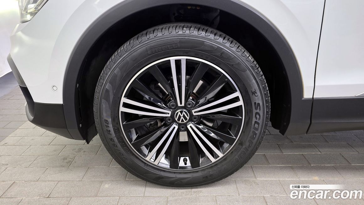 Volkswagen Tiguan 2.0 TDI Premium, 2023