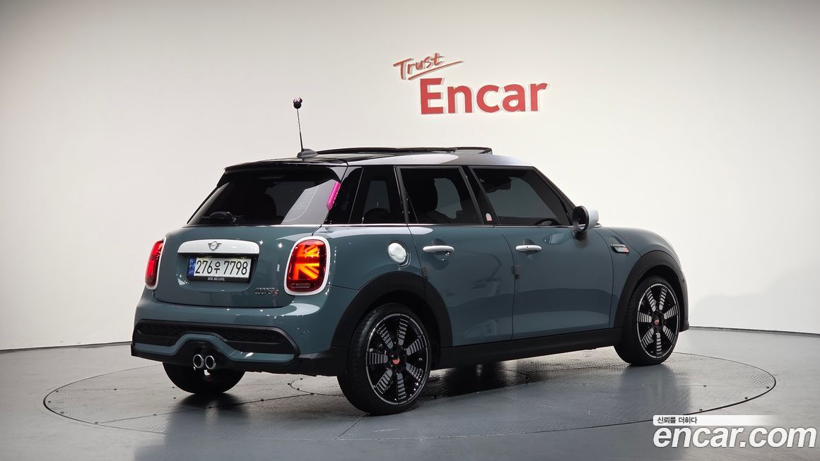 Mini Cooper 5Door Multitione Edition, 2023