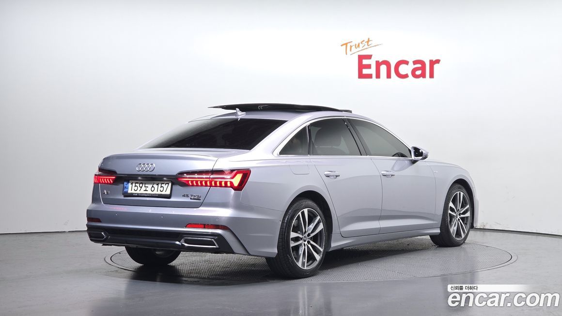 Audi A6 45 TFSI Quattro Premium, 2021