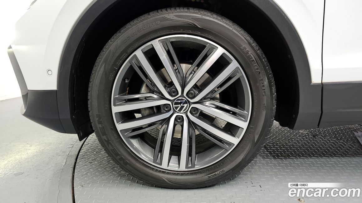 Volkswagen Tiguan 2.0 TDI Prestige, 2023