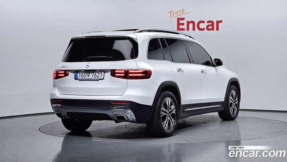 Mercedes-Benz GLB-Class GLB200 d, 2024