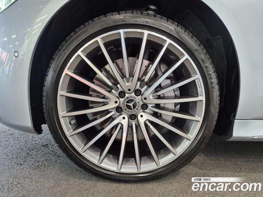 Mercedes-Benz S-Class S500L 4MATIC, 2025