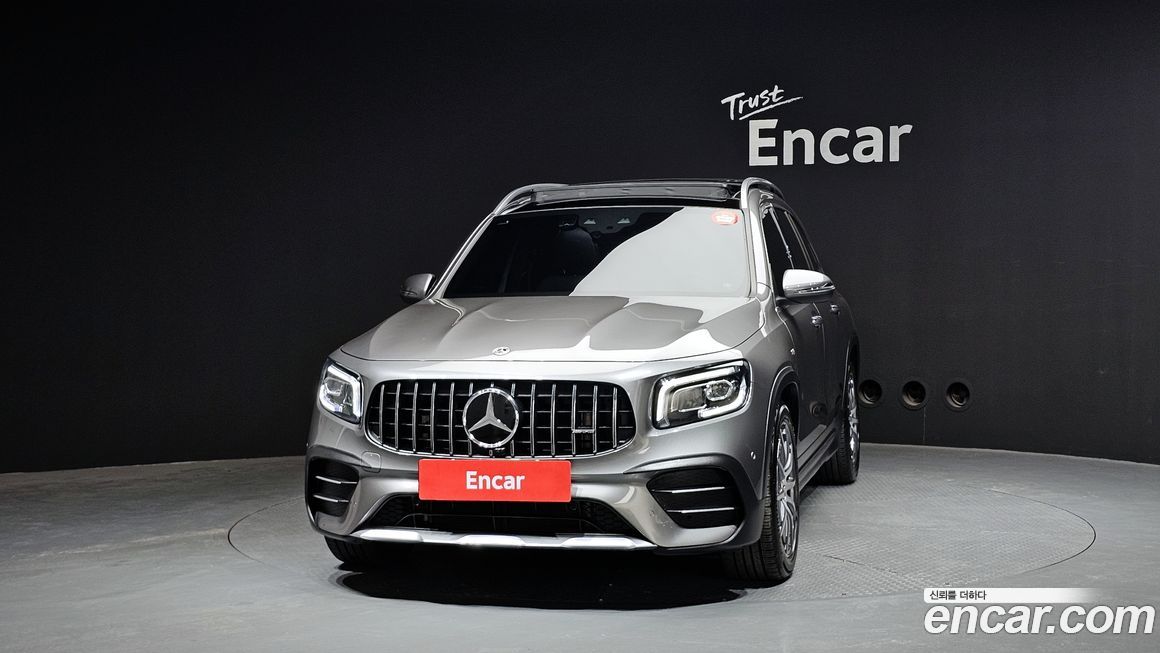 Mercedes-Benz GLB-Class AMG GLB35 4MATIC, 2021