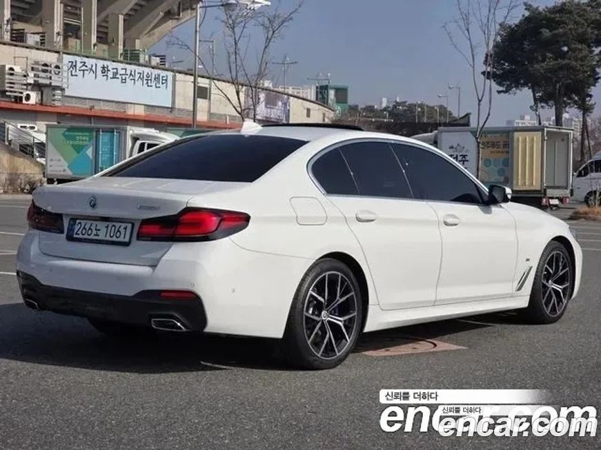 BMW 5-Series 530i M Sport Package, 2023