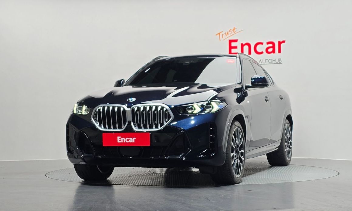 BMW X6 xDrive40i M Sport, 2025