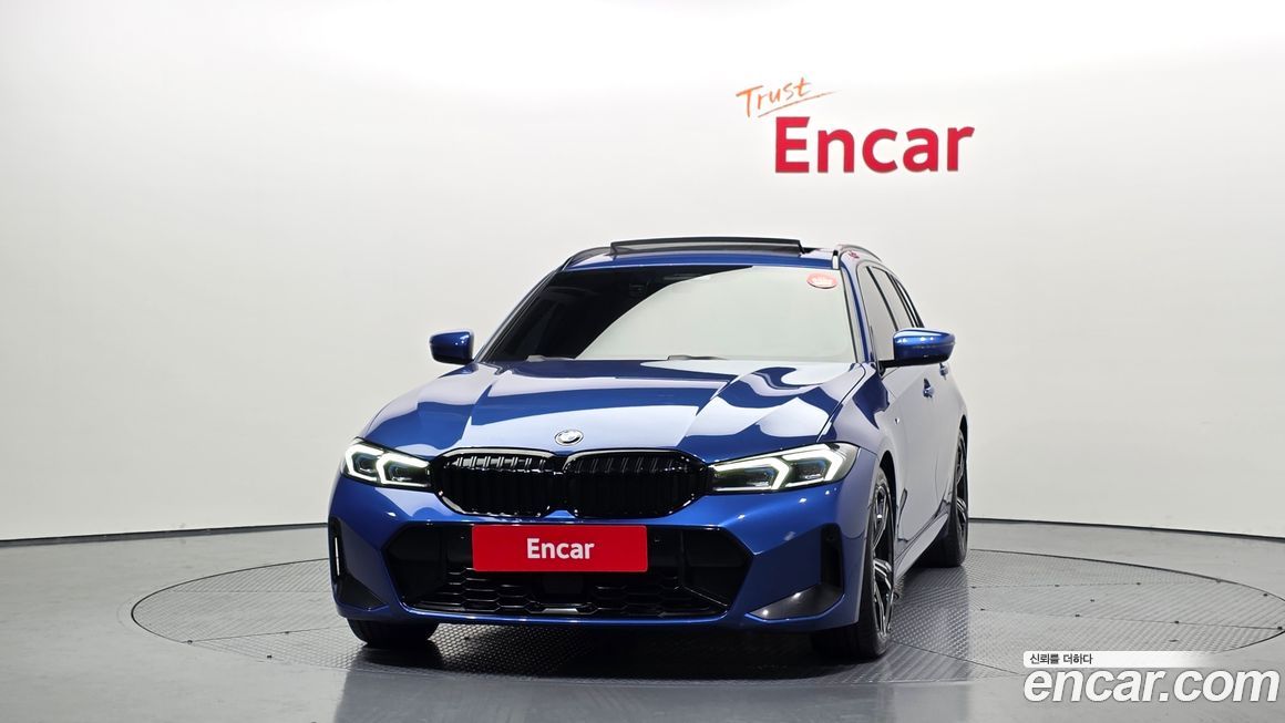 BMW 3-Series 320d Touring M Sport, 2023