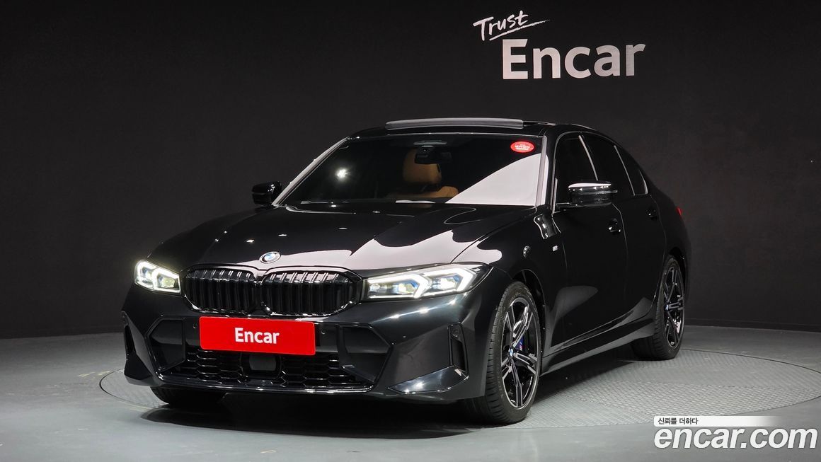 BMW 3-Series 320i M Sport, 2025