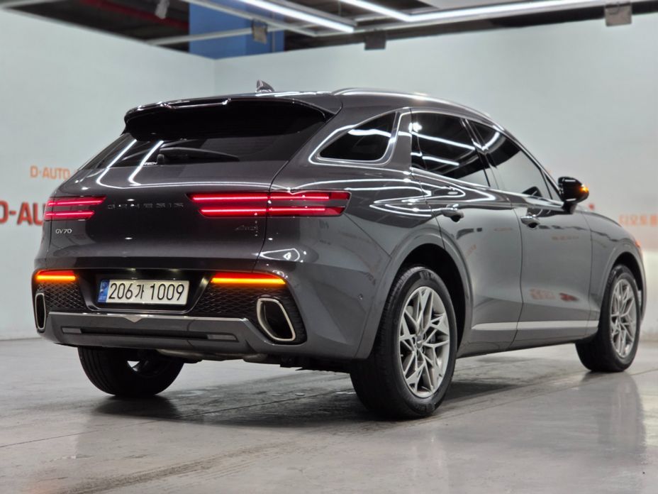 Genesis GV70 2.5T Gasoline AWD, 2023