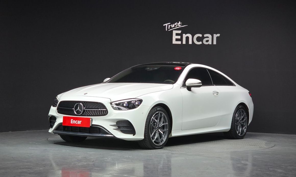 Mercedes-Benz E-Class E300d 4MATIC Coupe, 2022