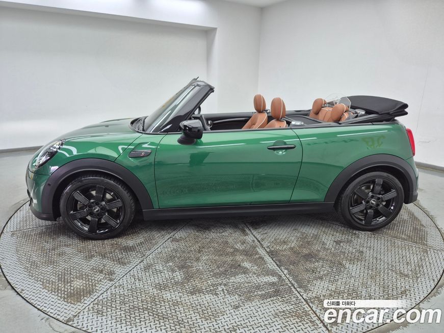 Mini Cooper Convertible Classic, 2022